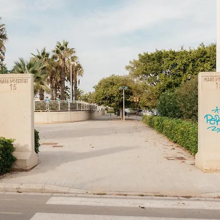 Resort Beach Valencia Apartamento *